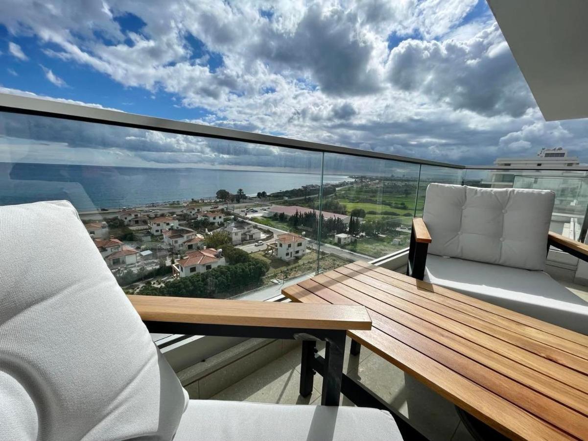 Sea View Suites By The Coast Famagusta  Exteriör bild