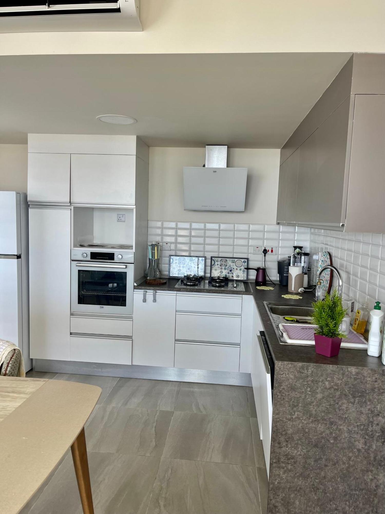 Sea View Suites By The Coast Famagusta  Exteriör bild
